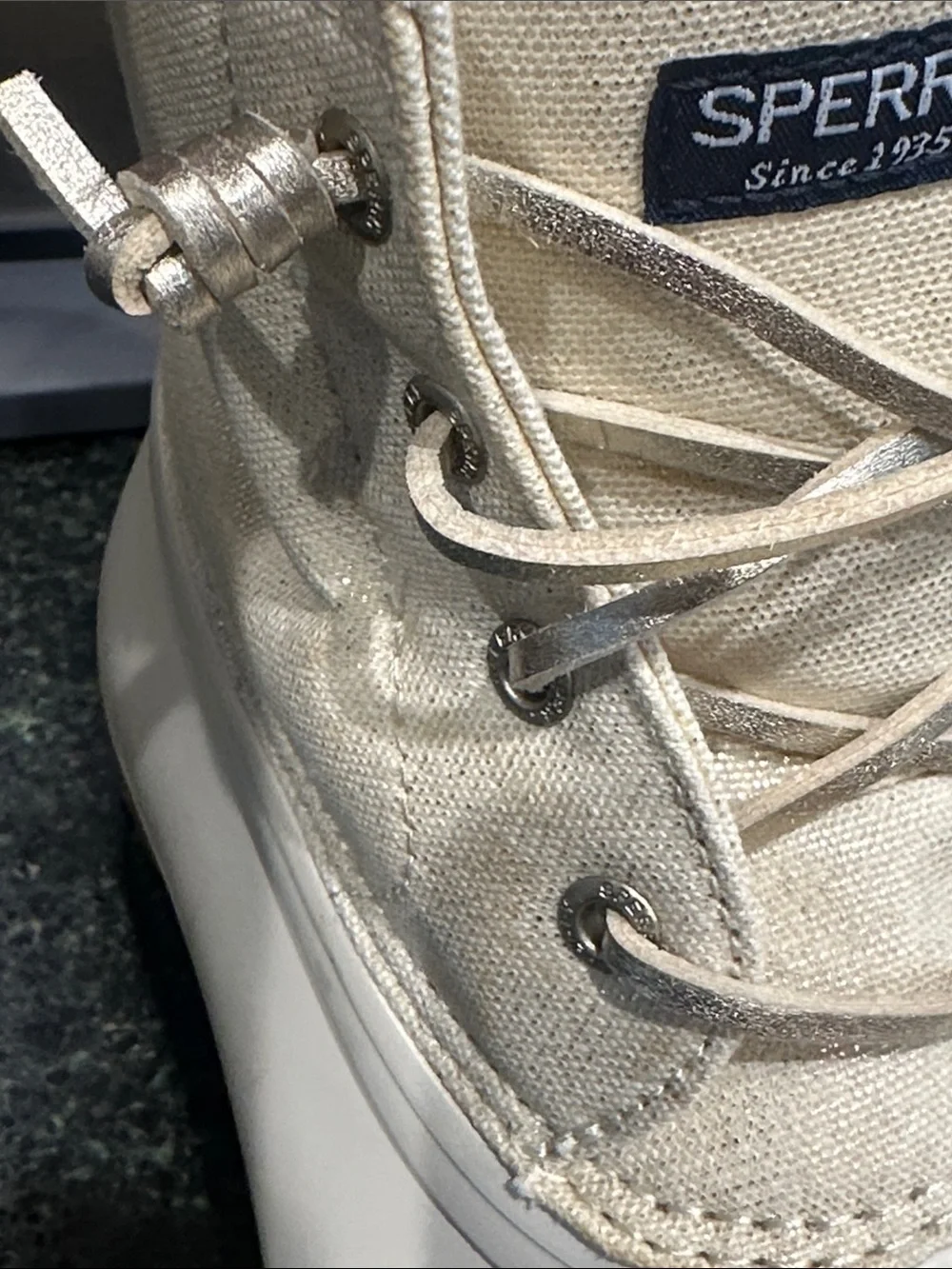 Girls Sperry sport saltwater golden vanilla duck boots sz 3 used